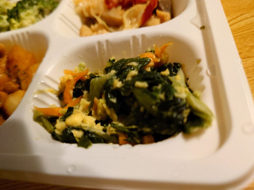 小松菜と卵のサラダ